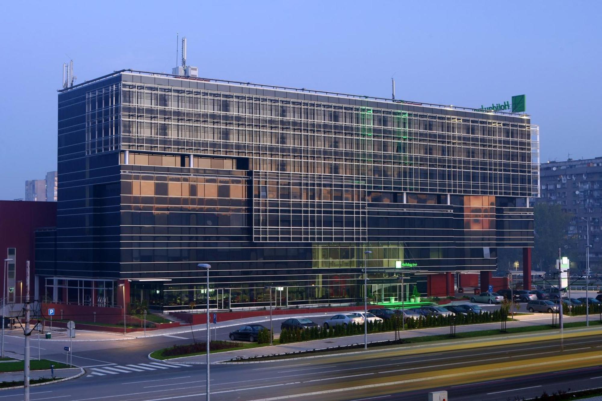 Holiday Inn Belgrade By Ihg Bagian luar foto