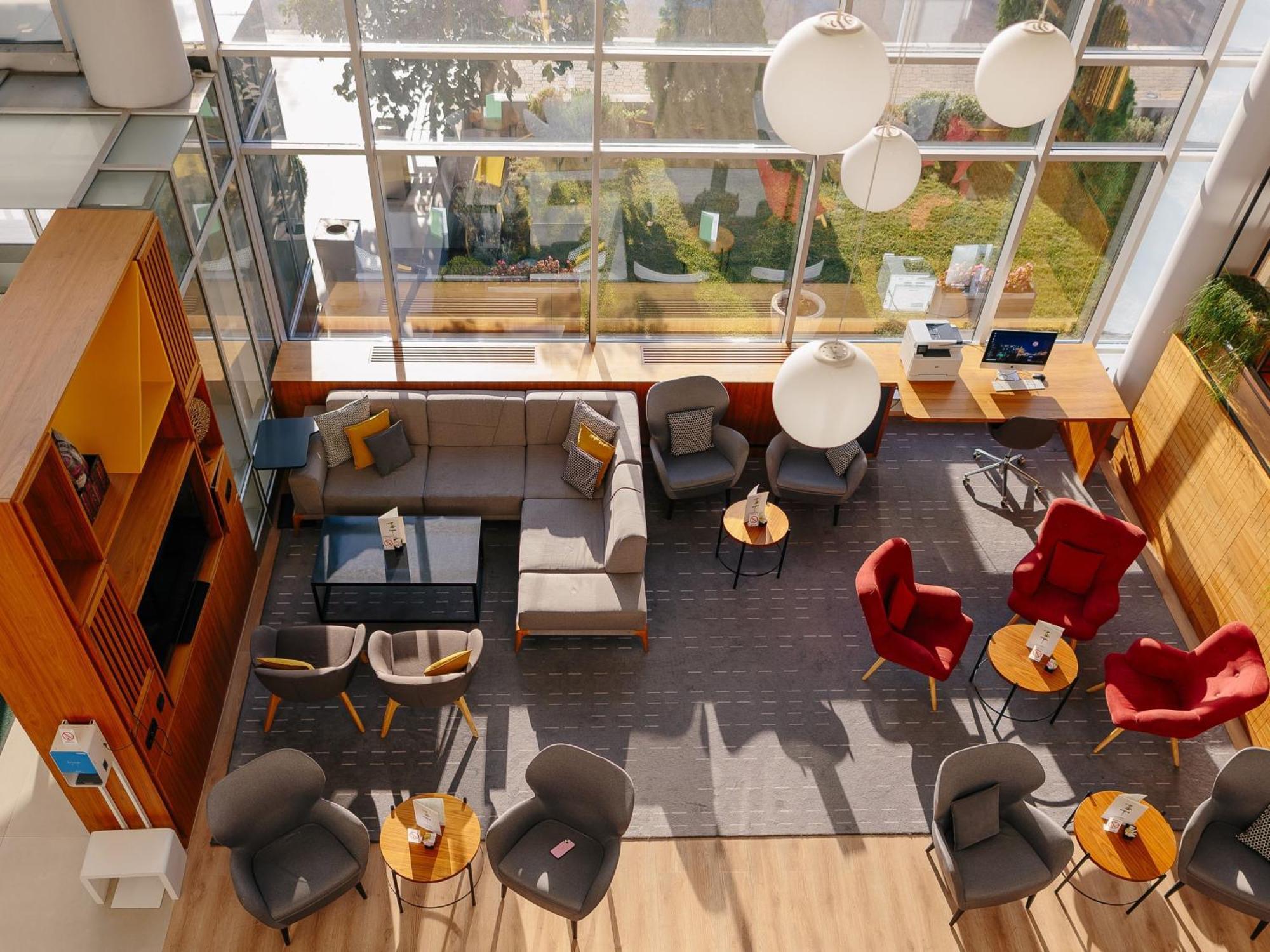 Holiday Inn Belgrade By Ihg Bagian luar foto